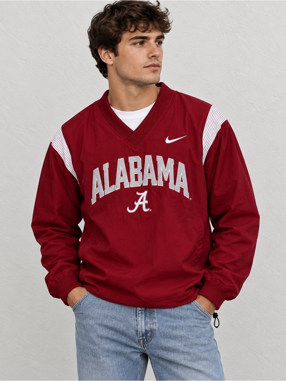 Nike Men's Alabama Crimson Pullover Windbreaker with White Accents Size XL.